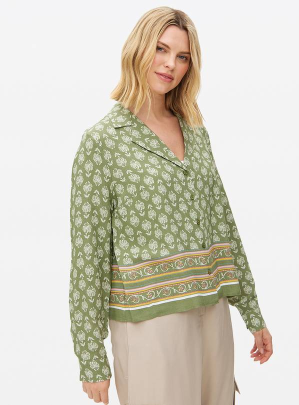 Green Border Print Relaxed Shirt 14